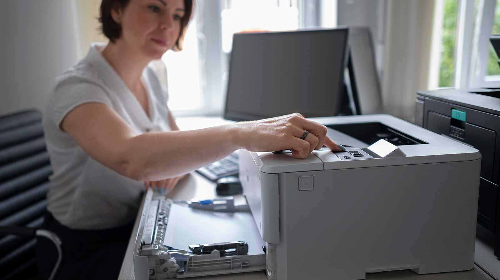 como-resetear-una-impresora-hp-guia-rapida-y-efectiva